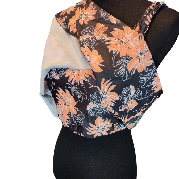 HANDKERCHIEF Tankini Top - Picture 4 of 7